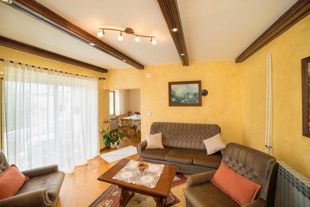 Apartment Anica Palit Exterior photo