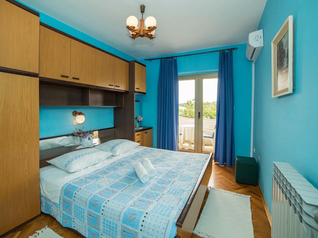 Apartment Anica Palit Exterior photo